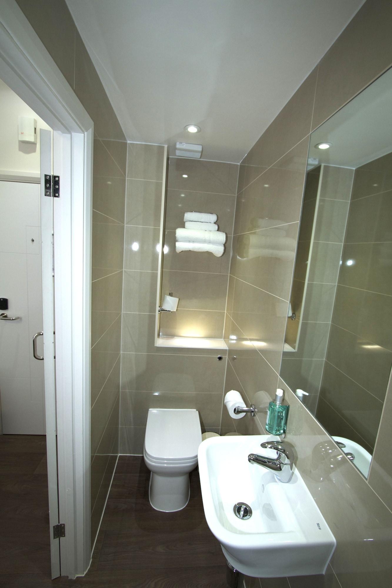 Chiswick Rooms London Exterior photo