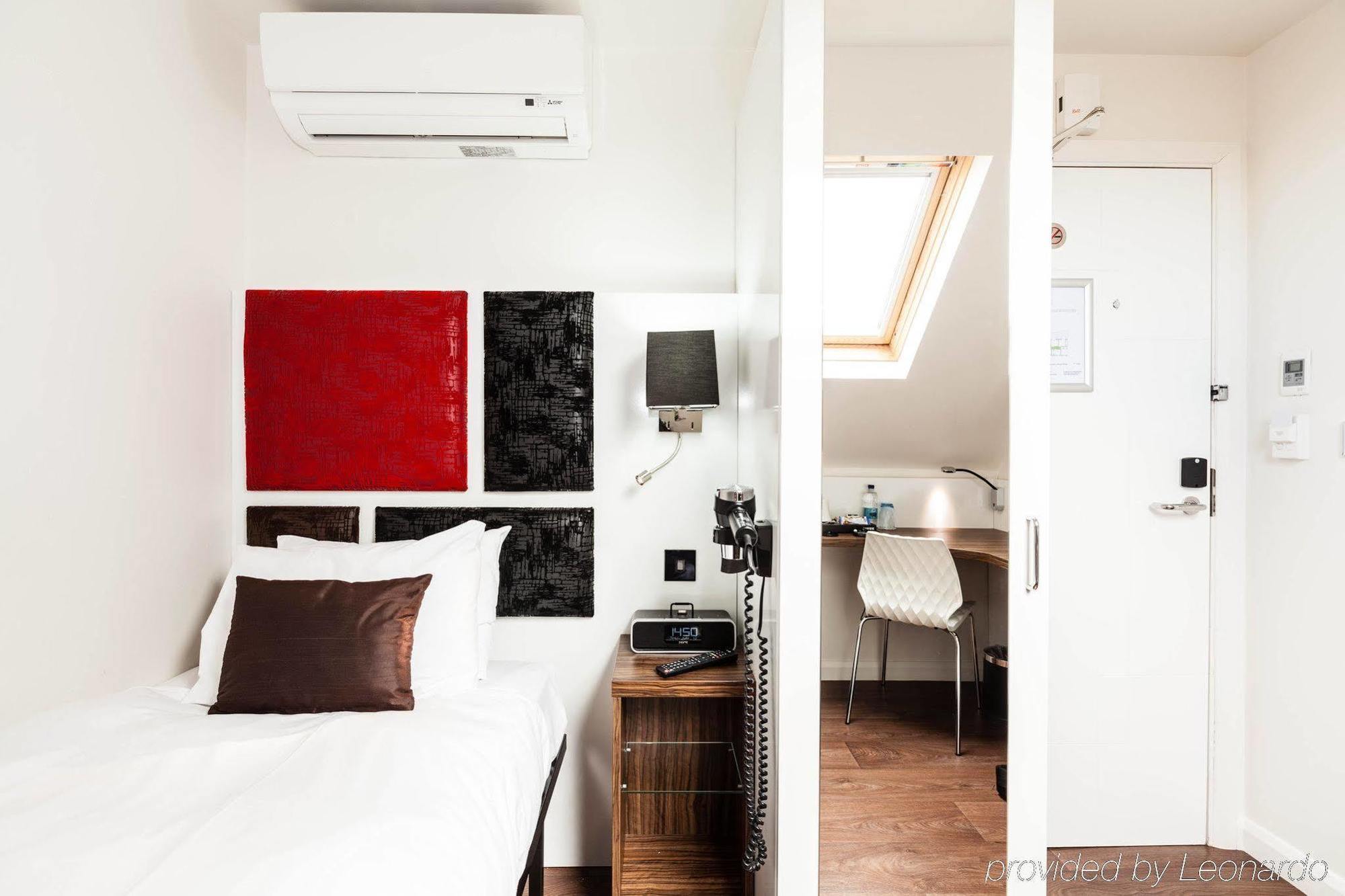 Chiswick Rooms London Exterior photo